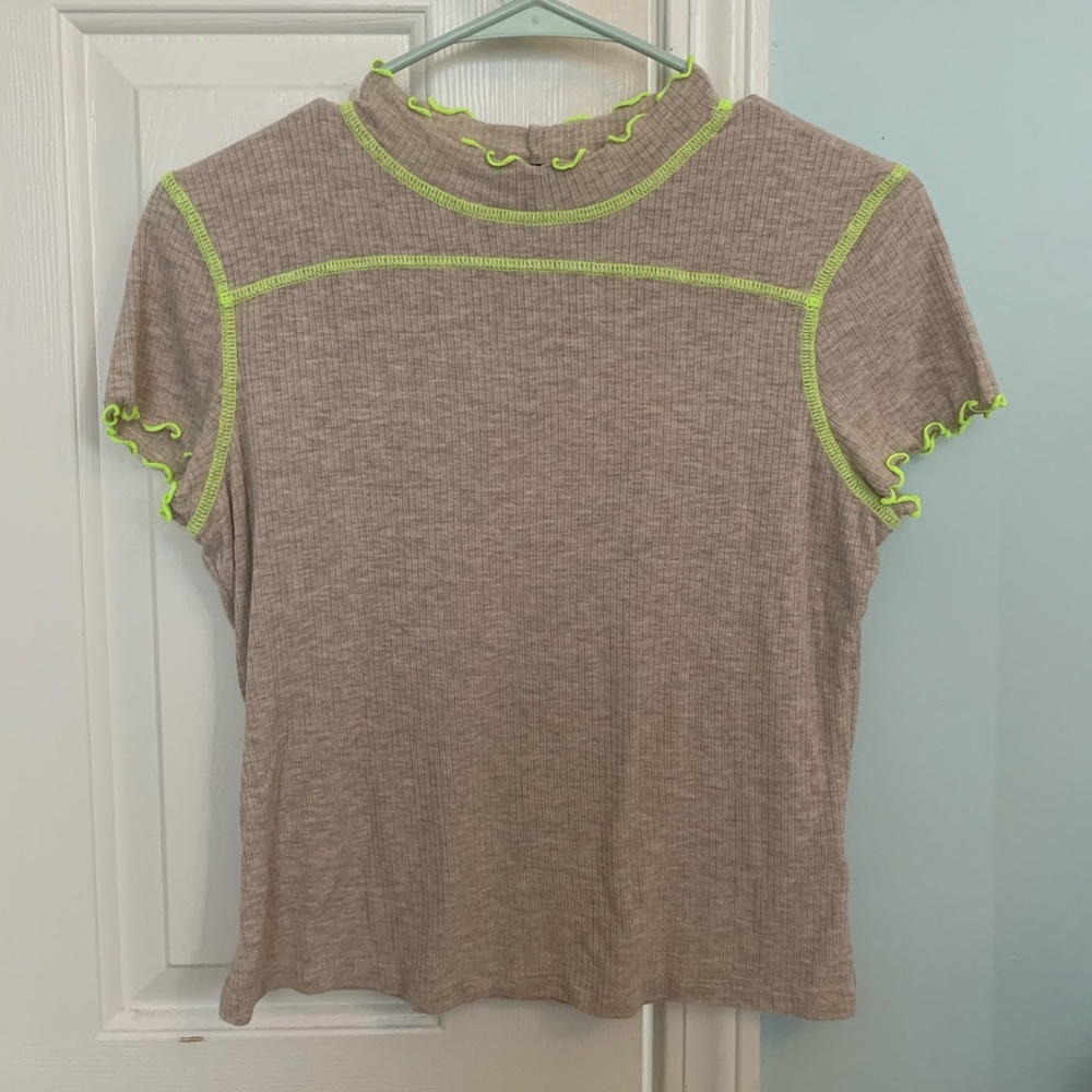 Von Maur Neon Lined Top